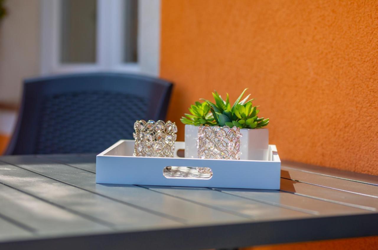 Apartmani Magdalena Pula Bagian luar foto