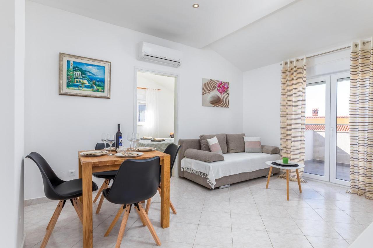 Apartmani Magdalena Pula Bagian luar foto