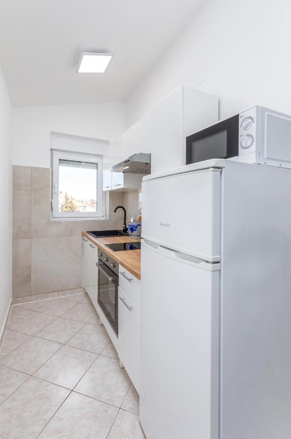 Apartmani Magdalena Pula Bagian luar foto
